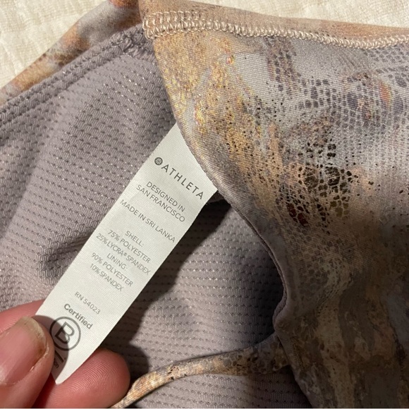 Athleta Fully Focused Sports Bra - Picture 4 of 4